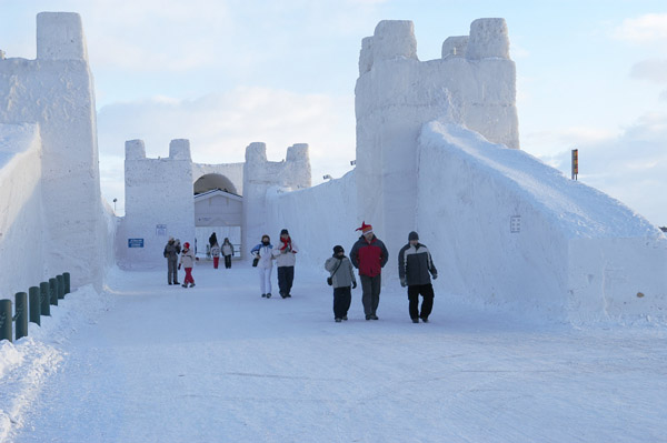 snow_castle_lapland_lapponia_finland_photo_tiina_itkonena.jpg