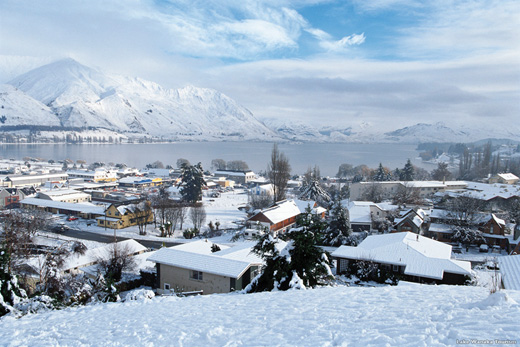 Wanaka in the winter, New Zealand Photo