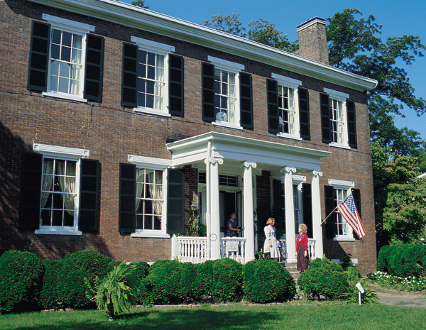 Antebellum architecture in the Twickenam historic district, Alabama, United States photo