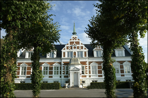 Sohngaardsholm Castle, North Jutland, Denmark photo