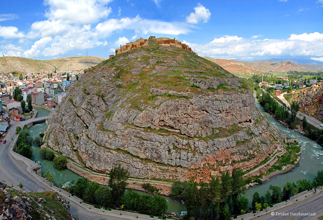 Bayburt castle, Turkey photo