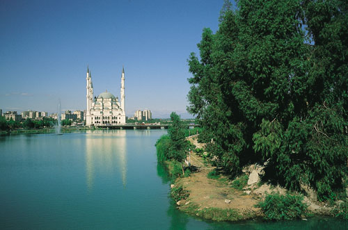 Sabanci Camii mosque, Adana, Turkey photo