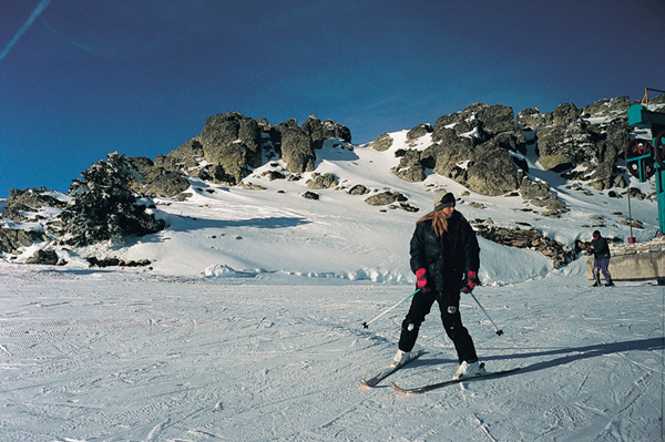 Skiing, Bolu province, Turkey photo